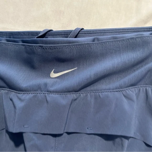 Nike Dri-Fit Shorts Women’s Size XL - Picture 7 of 7
